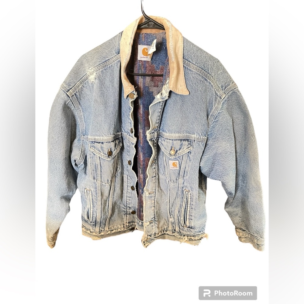 VTG Carhartt Blanket Lined Distressed Light Denim Faded Jacket Sz L. #PJB008
